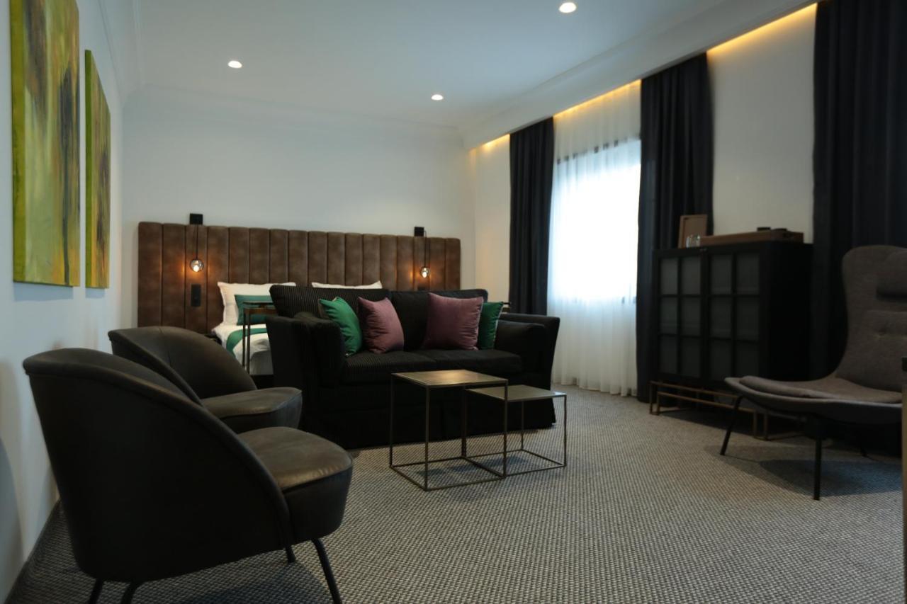 Hotel Rubis Феризово Екстериор снимка