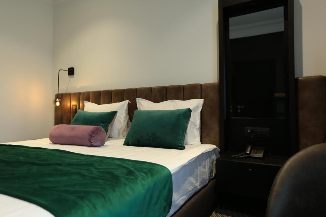Hotel Rubis Феризово Екстериор снимка
