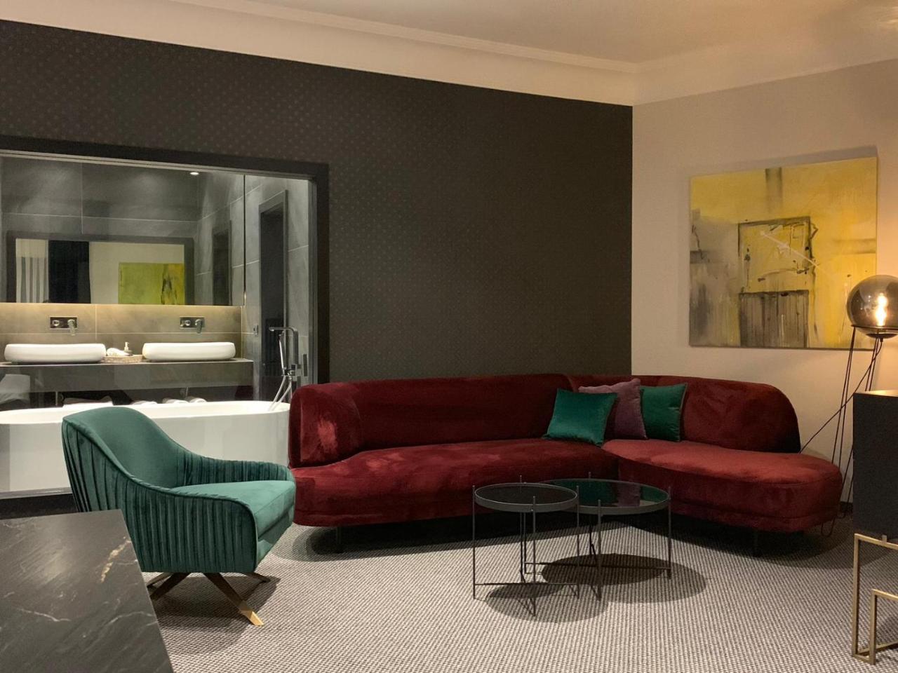 Hotel Rubis Феризово Екстериор снимка
