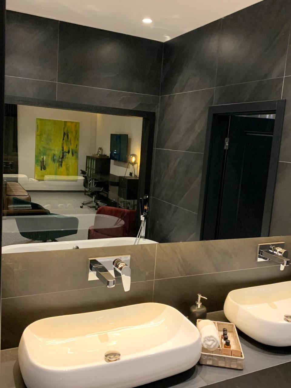Hotel Rubis Феризово Екстериор снимка