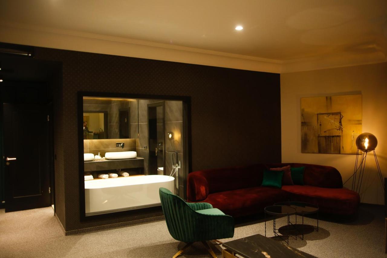 Hotel Rubis Феризово Екстериор снимка